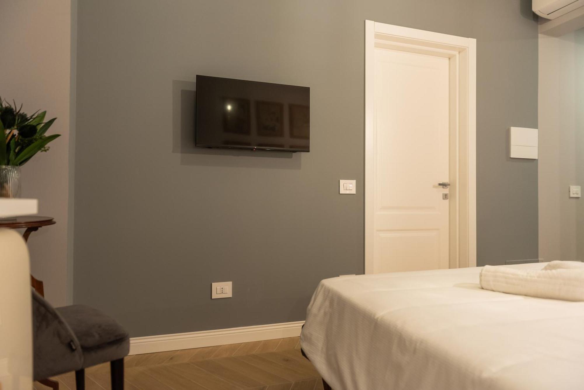 טריאסטה Sophia Boutique Suites מראה חיצוני תמונה