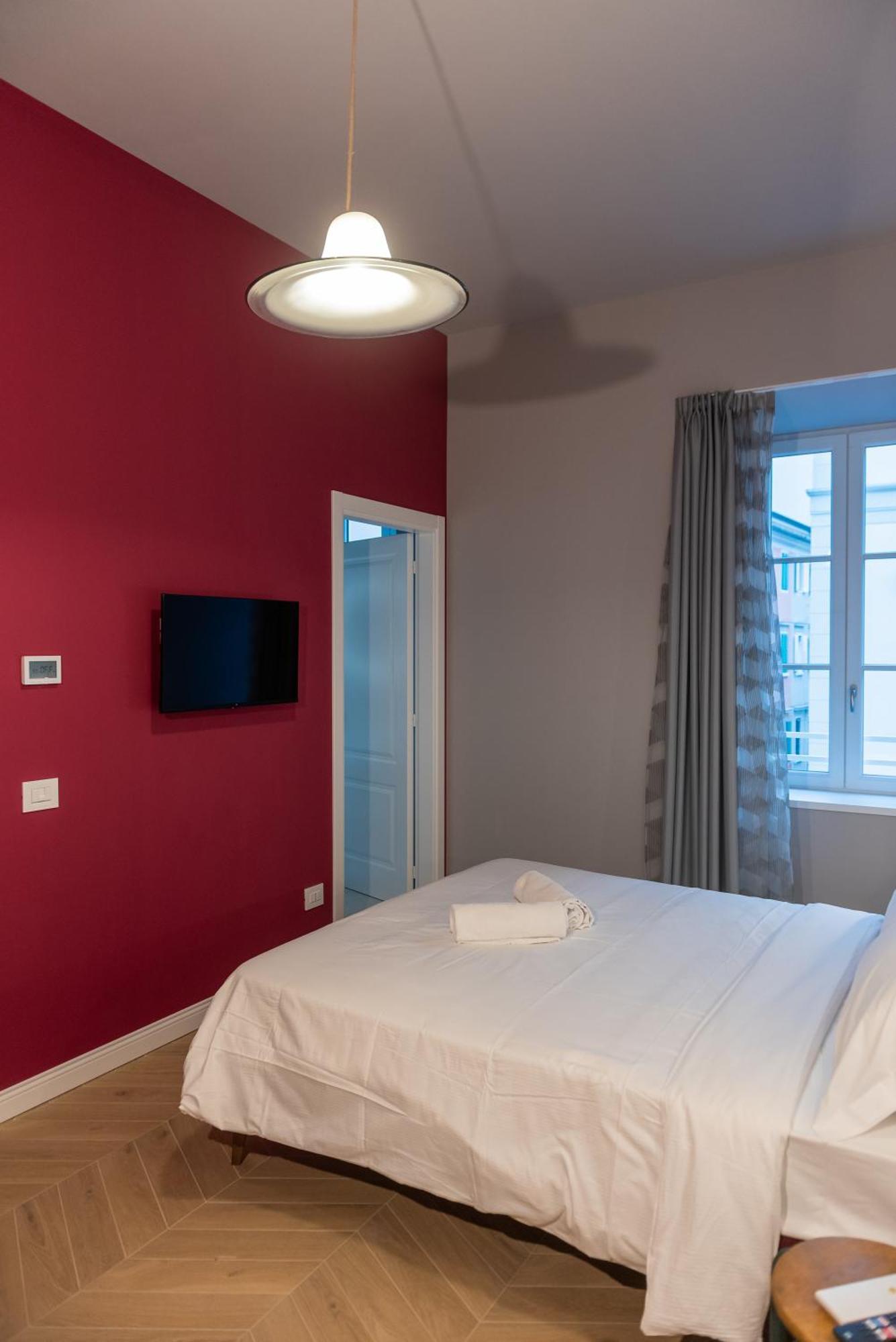 טריאסטה Sophia Boutique Suites מראה חיצוני תמונה